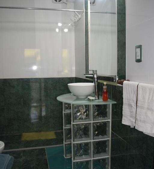 غرفة قياسية, Estancia Santa Leocadia