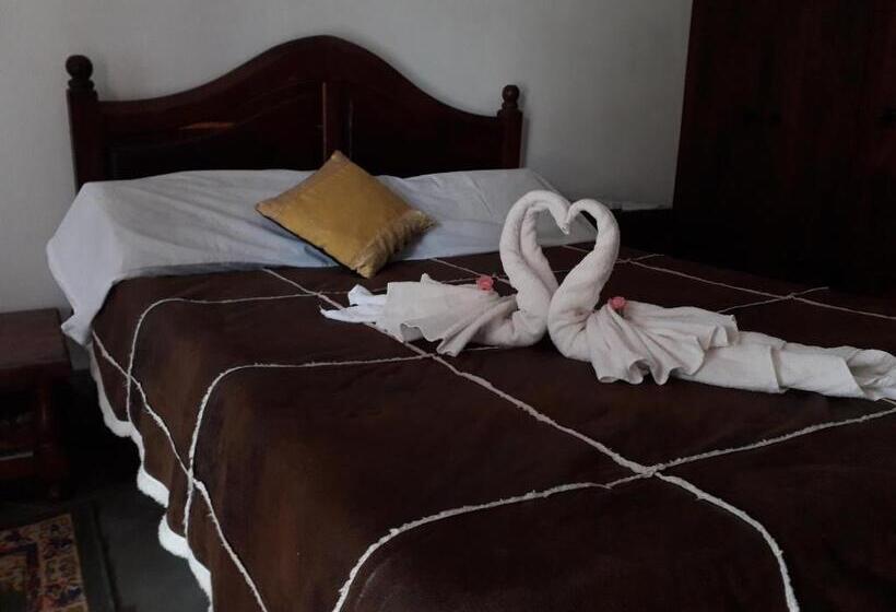 غرفة قياسية, Estancia Santa Leocadia