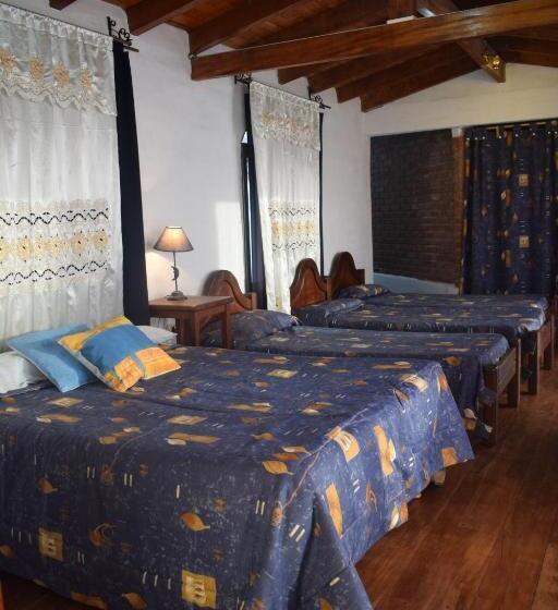 غرفة ديلوكس رباعية, Estancia Santa Leocadia