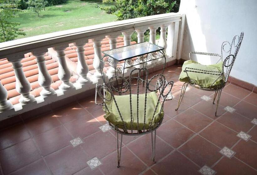 발코니 디럭스 룸, Estancia Santa Leocadia