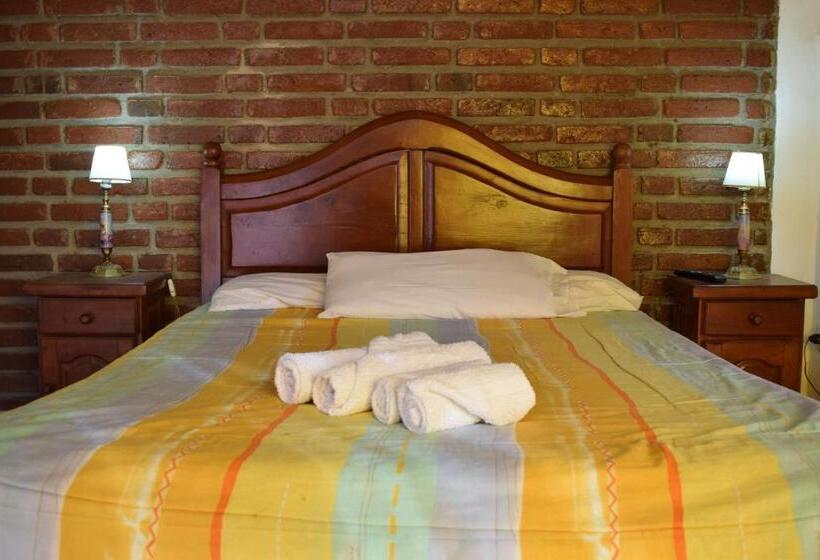 شقة غرفتين, Estancia Santa Leocadia