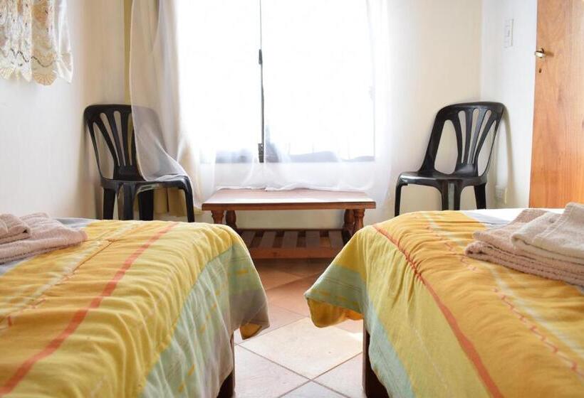 شقة غرفتين, Estancia Santa Leocadia