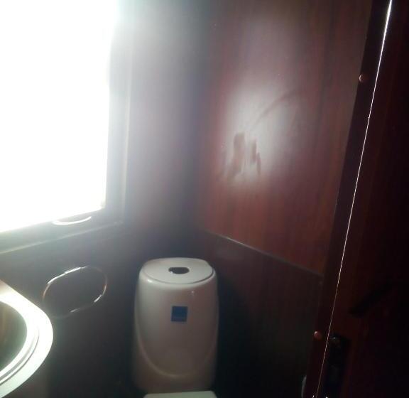 سوییت, Onkel Inn Wagon Sleepbox Uyuni