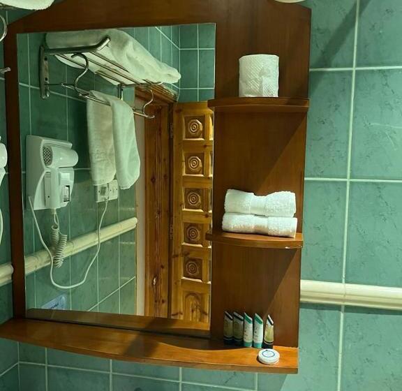 스탠다드 스튜디오, مجمع رغدان السياحي