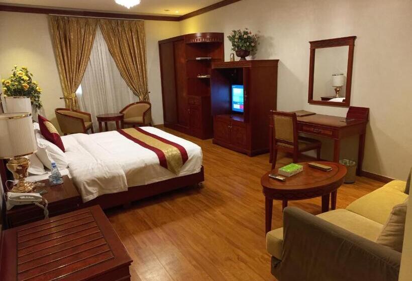 스탠다드 스튜디오, مجمع رغدان السياحي