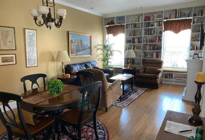 شقة ديلوكس غرفة واحدة, Bristol Suites