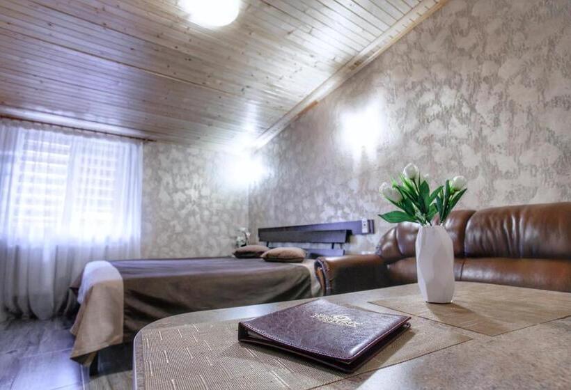 سوییت جونیور, Fortuna