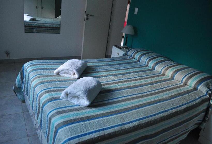 آپارتمان 1 خوابه, Los Abus