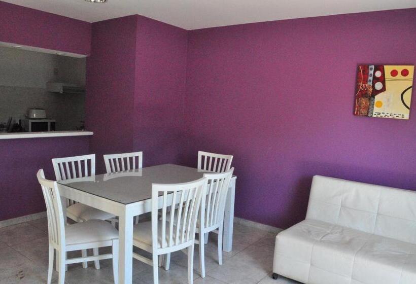 آپارتمان 1 خوابه, Los Abus