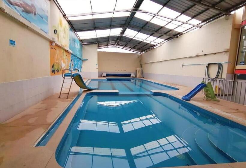 Номер Стандарт Трехместный, Hostal Y Complejo Recreacional La Playita De Monse