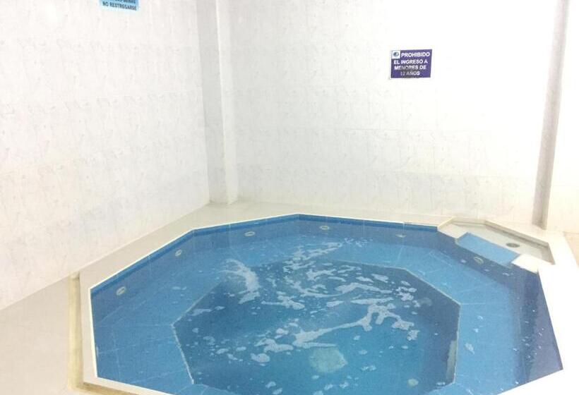 Номер Стандарт, Hostal Y Complejo Recreacional La Playita De Monse