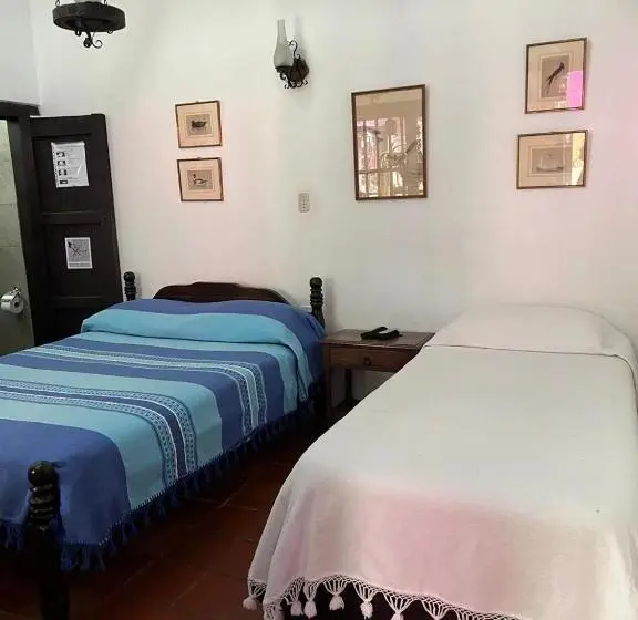 スタンダードトリプルルーム, Posada San Martin