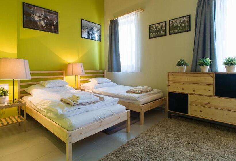 آپارتمان 1 خوابه با چشم‌انداز, Galyatető Turistacentrum