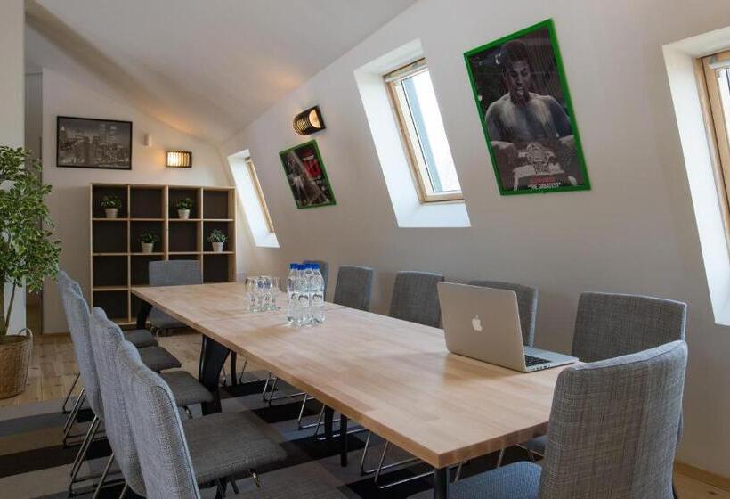 آپارتمان 1 خوابه با چشم‌انداز, Galyatető Turistacentrum