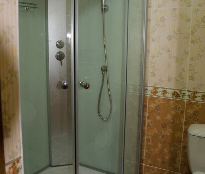 חדר סטנדרט יחיד, Asem