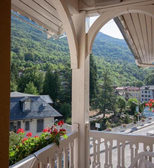 Pokój Rodzinny, Hôtel Le Belvédère