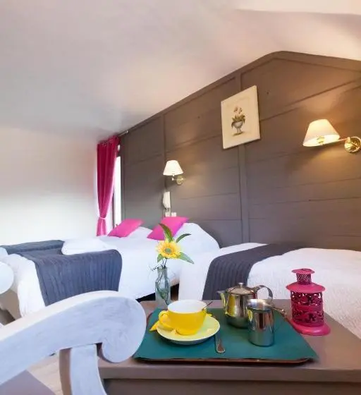 スタンダードトリプルルーム, Hôtel Le Belvédère