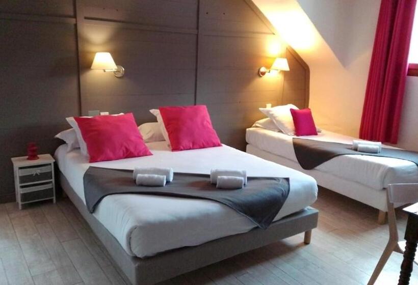 Pokój Standard Trzyosobowy, Hôtel Le Belvédère