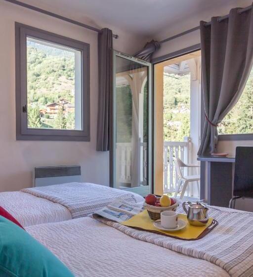 اتاق استاندارد با بالکن, Hôtel Le Belvédère
