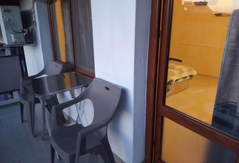 Comfort room with balcony, Guesthouse Oasis