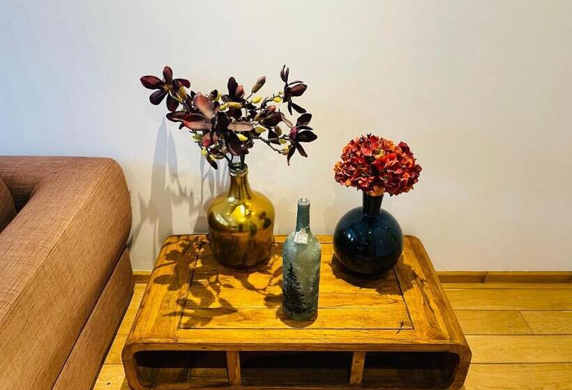 침실 3개 아파트, Red Light District B & B Canal View