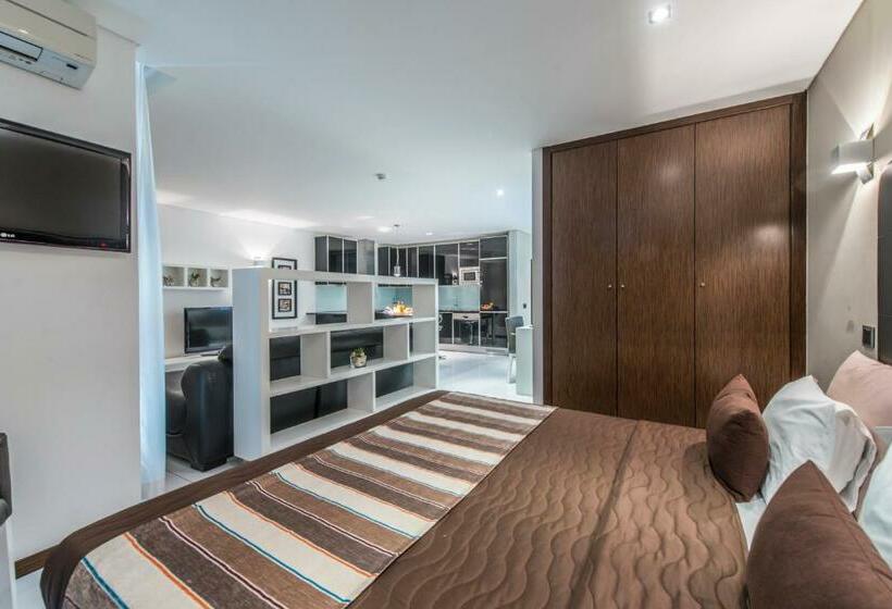 استودیوی استاندارد, Rk Suite