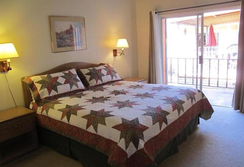 스탠다드 룸 킹사이즈 침대, Stage Stop Inn