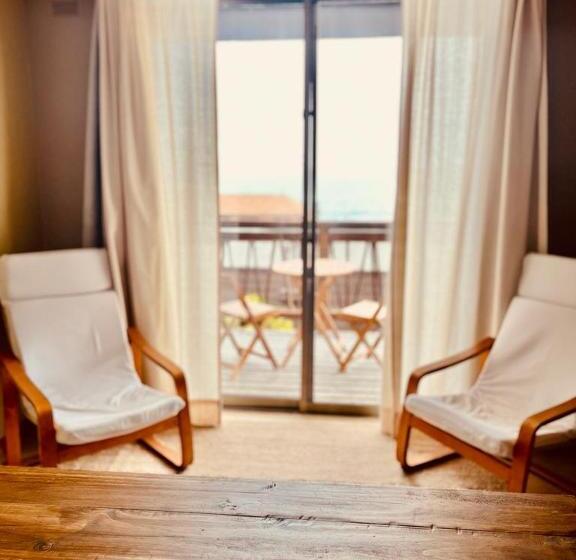 דירת 2 חדרים נוף לים, Blumen