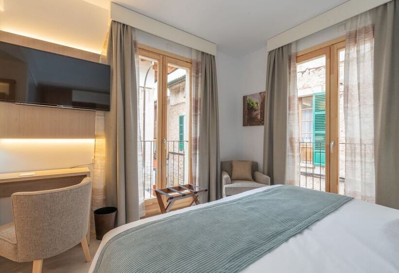 Номер Superior Вид на Город, Soller Plaza