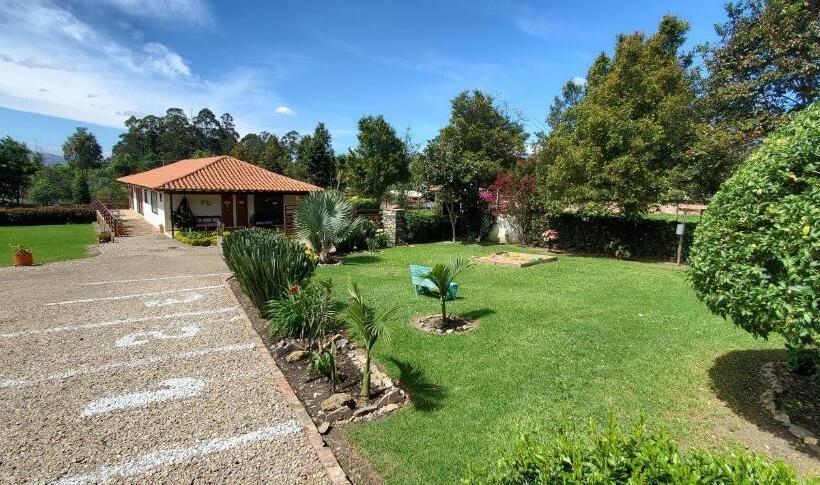 اتاق استاندارد با تخت بزرگ, Las Marías Apartasuites