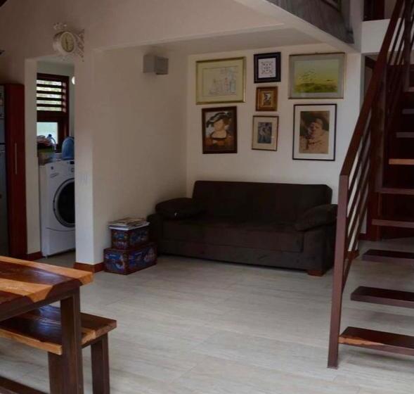 خانه 2 خوابه, Las Marías Apartasuites