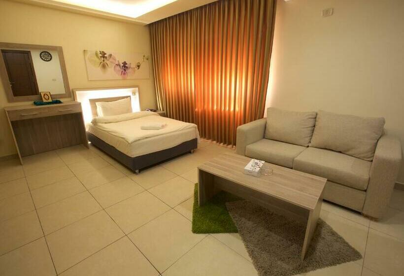 استودیوی استاندارد, Lujain Hotel Suites