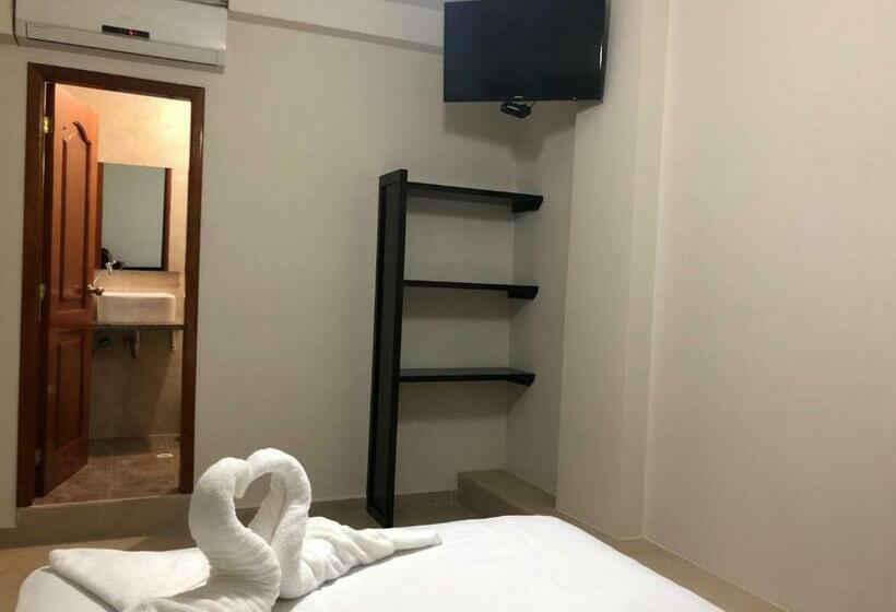 غرفة قياسية, Margaritas Palace