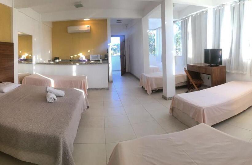 חדר משפחתי, Caiçara Flats