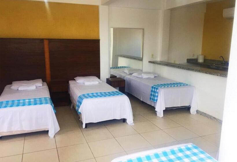 חדר משפחתי, Caiçara Flats