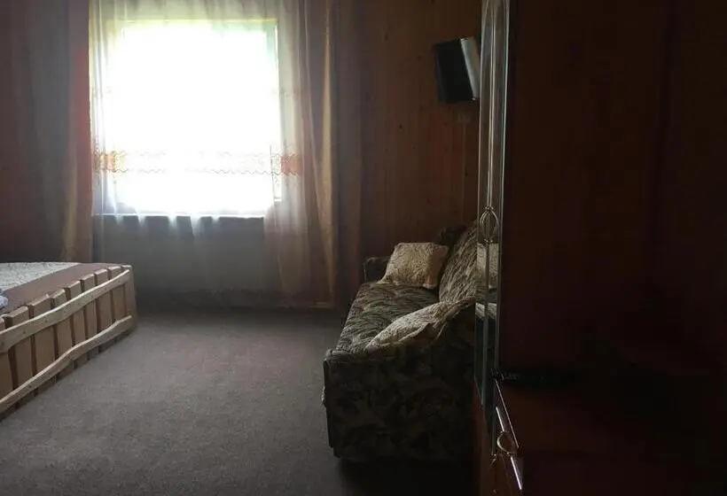 ファミリールーム, Guest House Zatishniy Dvir