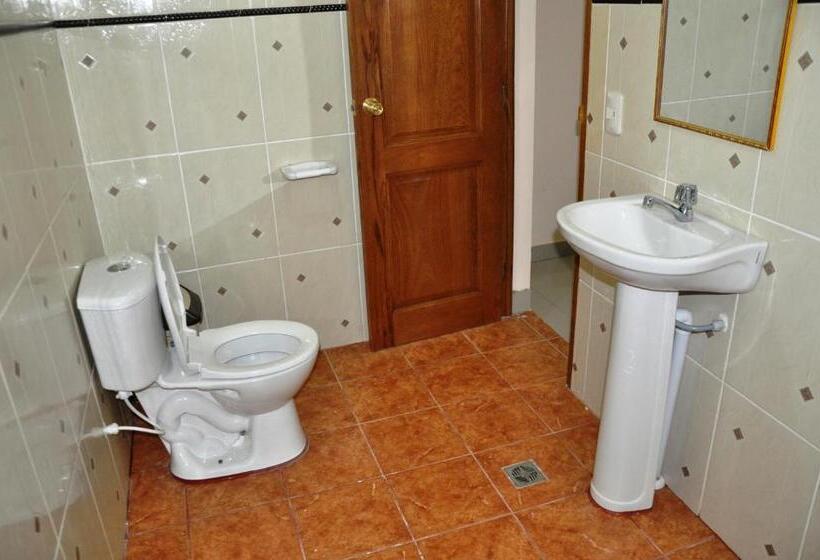 اتاق استاندارد سه نفره, Hostal Butch Cassidy