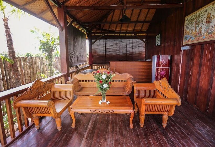 ビラホテル１ベッドルーム, Kampung Canggu