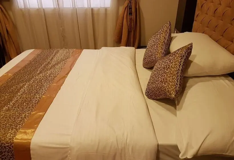 اتاق لوکس, Traveller Inn Hotel Appartments