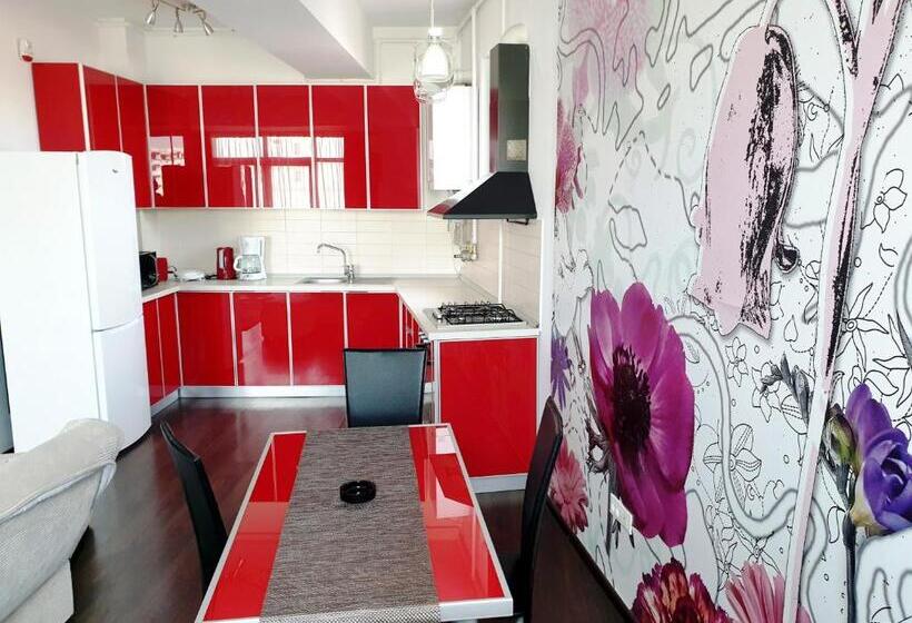 1 Schlafzimmer Apartment mit Balkon, Uptown Residence Apartments