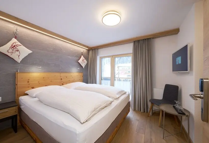クラシックルーム, Aparthotel Grischuna