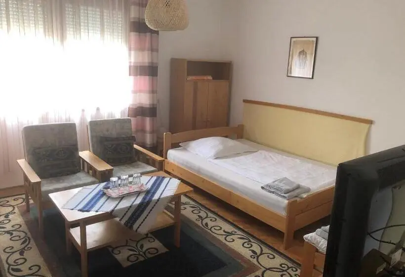 スタンダード4人部屋, Kertész Rózsa Vendégház