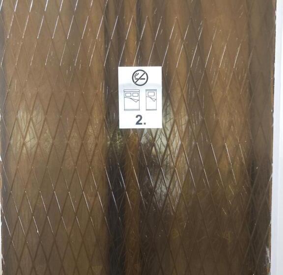 اتاق استاندارد سه نفره, Kertész Rózsa Vendégház