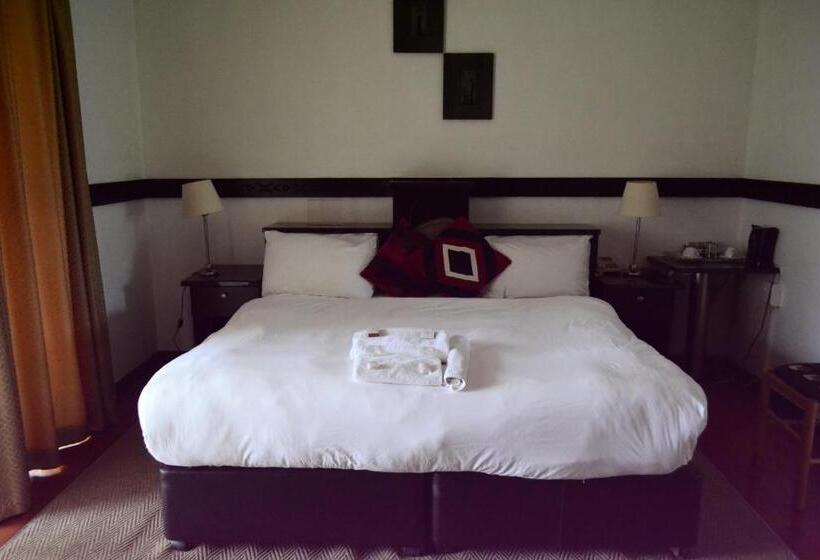 Quarto Estandar Individual, Laletsa Lodge