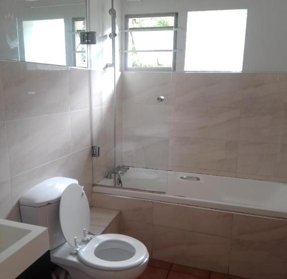 Apartamento 1 Dormitório com Sacada, Laletsa Lodge