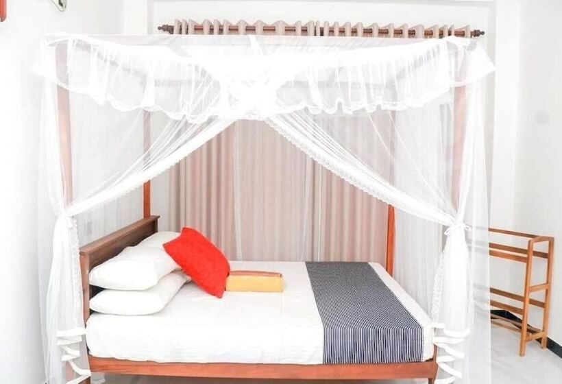 خانه 3 خوابه, Villa Serenity   Jayavikumgama