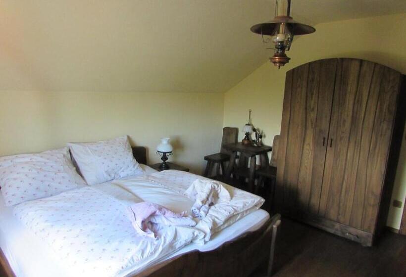 Номер Стандарт, Pension Kamenný Dvůr