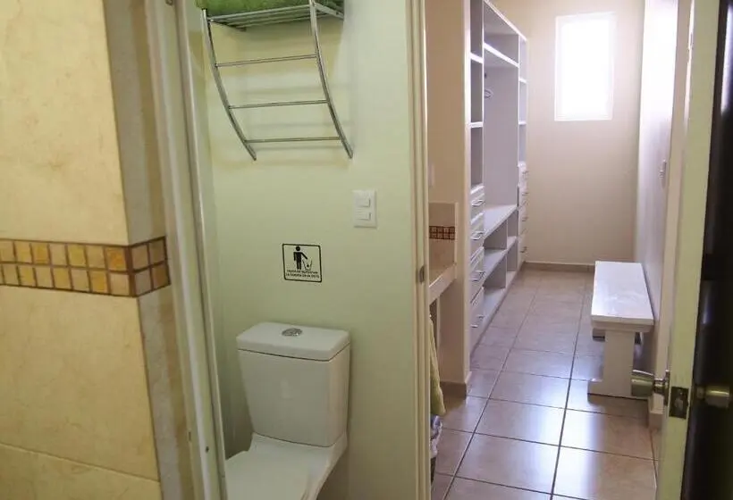 Executive Svit, Privada 400