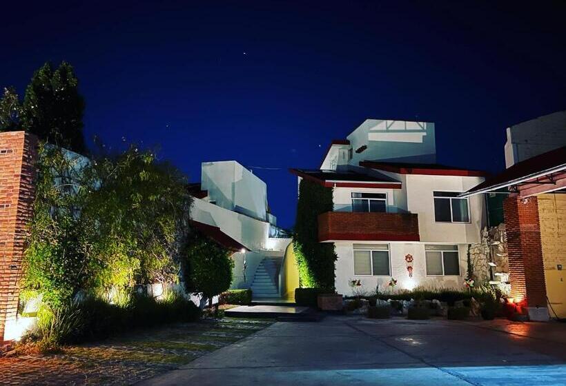 Люкс, Privada 400