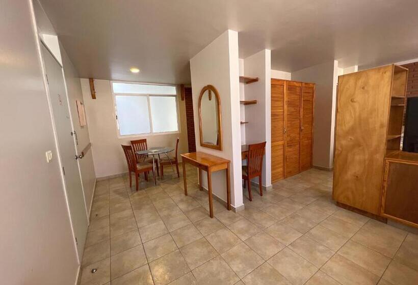 Люкс, Privada 400